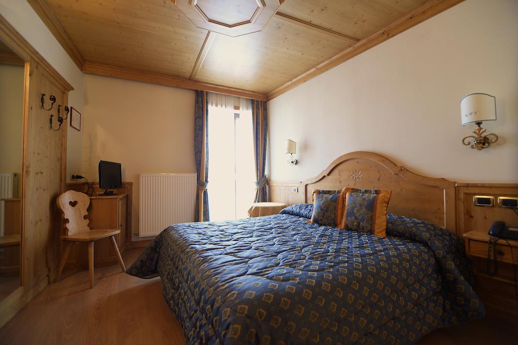 Albergo Valbella Gallio Ruang foto